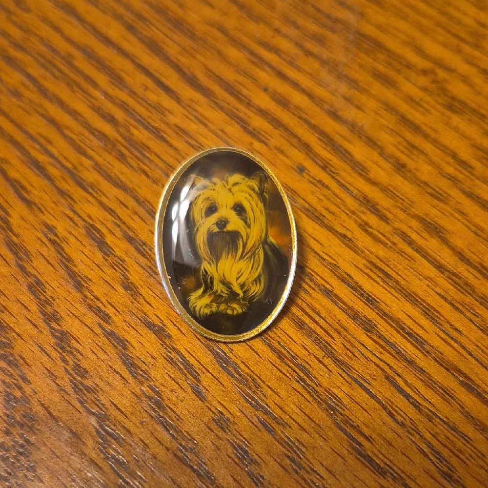 Otter House Dog Lapel Hat Tie Tac Pin